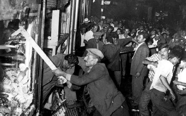 Το πογκρόμ του τουρκικού όχλου