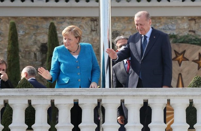Μέρκελ με Ερντογάν κατάπιε casus belli