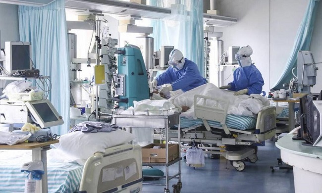 52-χρόνος πλήρως εμβολιασμένος έχασε τη μάχη με τον κορρονοϊό
