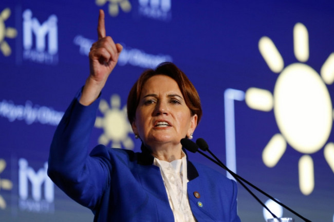Λάβρος η Ακσενέρ κατά Ερντογάν