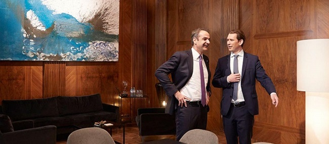Παραιτήθηκε ο καγκελάριος Σ.Κουρτς
