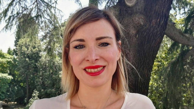 Η εγγονή του Μουσολίνι πρώτη σε ψήφους στη Ρώμη