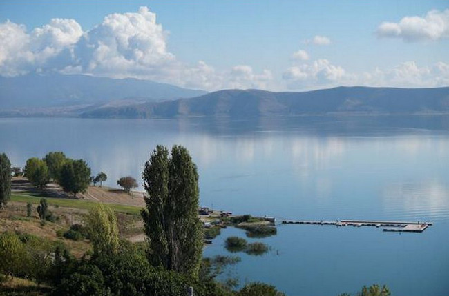 Βεγορίτιδα - Το υδάτινο στολίδι της μακεδονικής γης