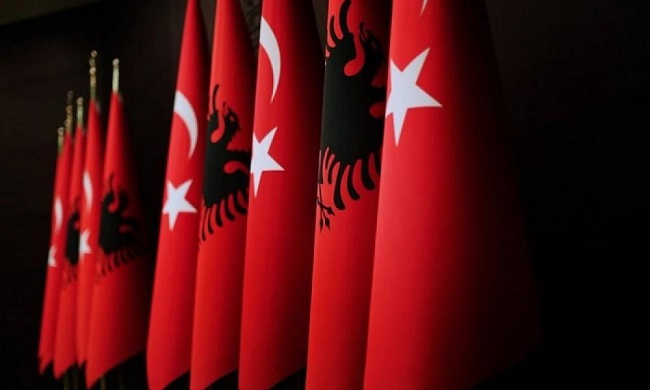 Η μυστική συμφωνία που υπέγραψαν