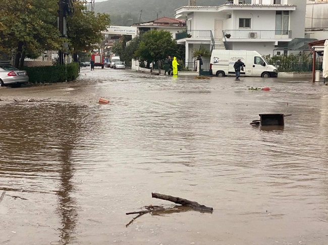 Στη δίνη του φαινομένου Βόρεια και Δυτική Ελλάδα