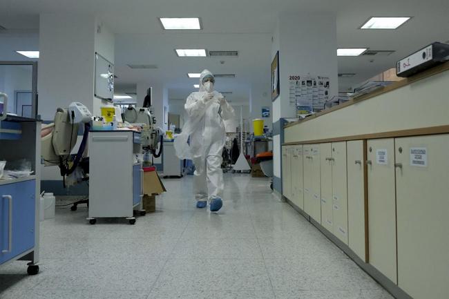 Ναυάγησε η πολιτικά “διασωληνωμένη” κυβέρνηση