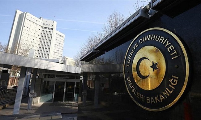 Τουρκία: Ανακαλεί τη διαπίστευση 9-επίτιμων
