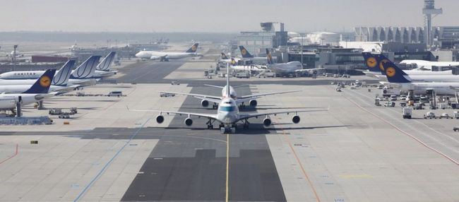 Ξεπουλάνε κοψοχρονιά ακόμα 23 αεροδρόμια σε ξένους-Οργή και από ΑΟΡΑ