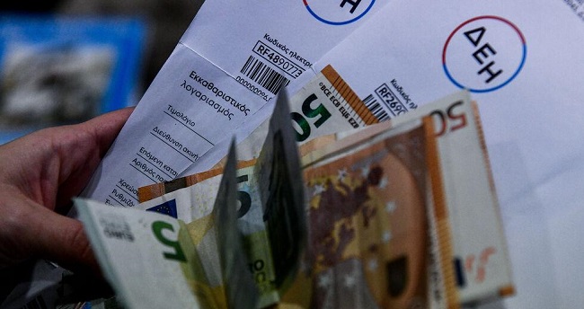 Φωτιά σε νοικοκυριά και μικρομεσαίες επιχειρήσεις