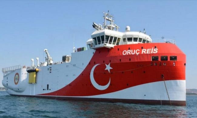 Σκηνικό κρίσης με το Oruc-Reis να κάνει “έρευνες” μεταξύ Κρήτης-Κύπρου