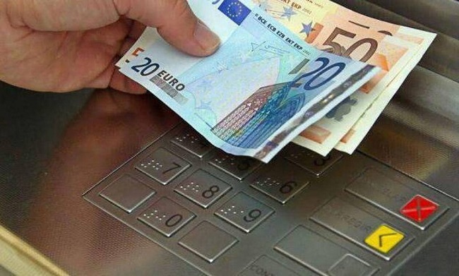 Δώρα και επικουρικές
