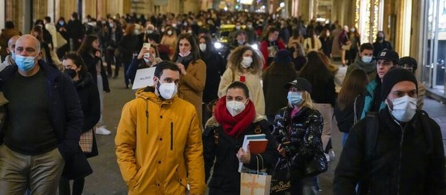 Ιταλία: Υποχρεωτικός εμβολιασμός άνω των 50 ετών