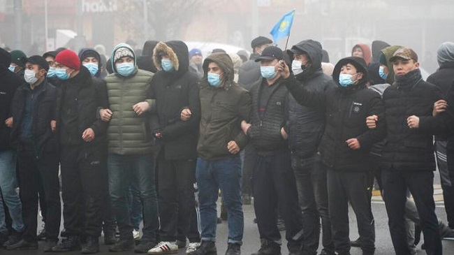 Το ΚΚΕ χαιρετίζει τις μεγάλες εργατικές