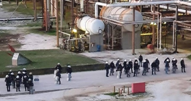 Η τρομοκρατία συνεχίζεται με μηνύσεις