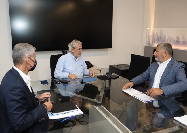 «Αποκεφαλίζουν» Χ.Στυλιανίδη και περιθωριοποιούν Γ.Πατούλη