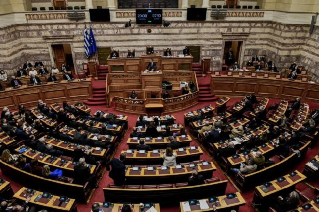 Καταψηφίστηκε με 156 «Όχι» η πρόταση μομφής