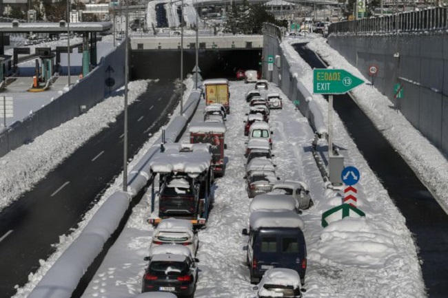 Αντί να σταλούν σε Εισαγγελέα για εγκλήματα