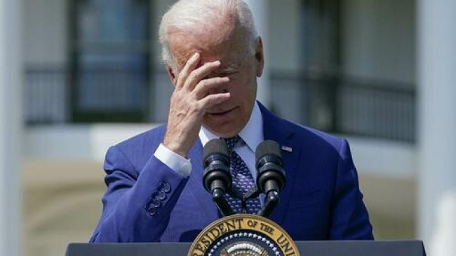 των Αμερικανών πιστεύει ότι ο Biden