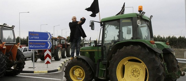 Ετοιμοπόλεμοι οι αγρότες