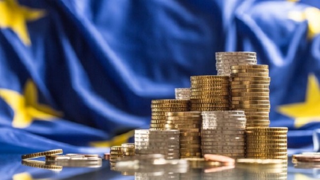 Το Ταμείο Ανάκαμψης «πυροδοτεί» πολιτικές εξελίξεις
