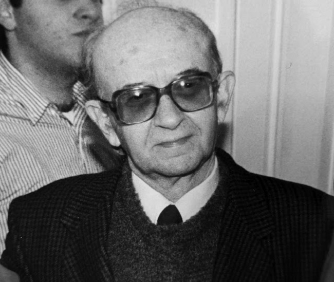Λίγα λόγια για τον Νίκο Σιαπκίδη