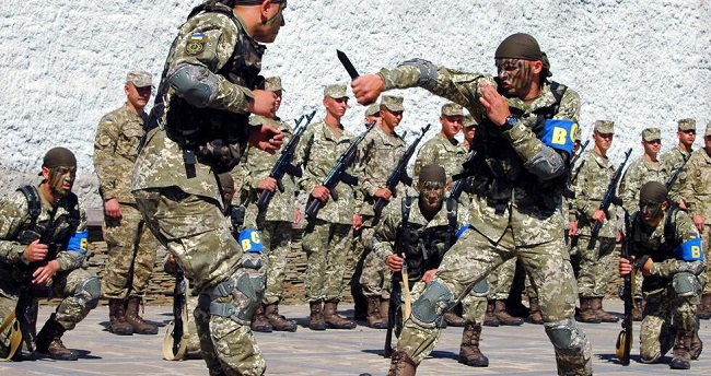 Του Αδόλφου τα παιδιά βγήκαν παγανιά