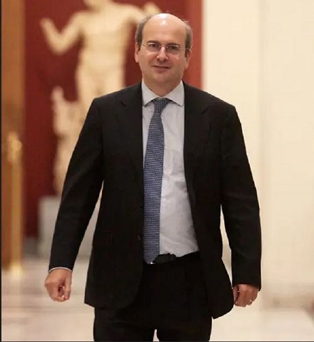 Χατζηδάκης βάζει στο στόχαστρο