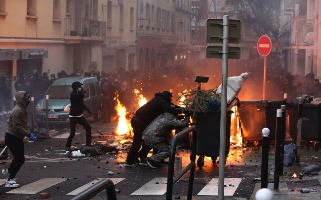 Εξέγερση αυτονομιστών στην Κορσική