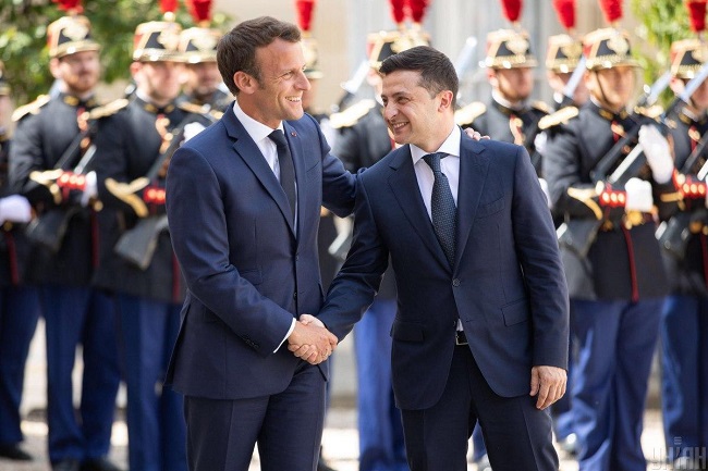 Δώσε εδάφη να τελειώνουμε