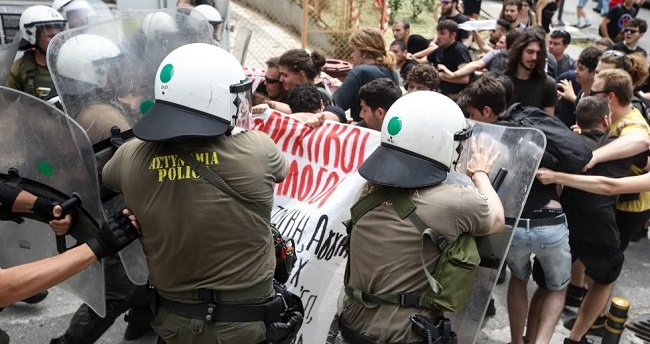 Άλλη μία επίθεση των ΜΑΤ στο ΑΠΘ