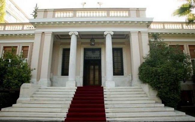 Ο πρωθυπουργός προκηρύσσει πρόωρες