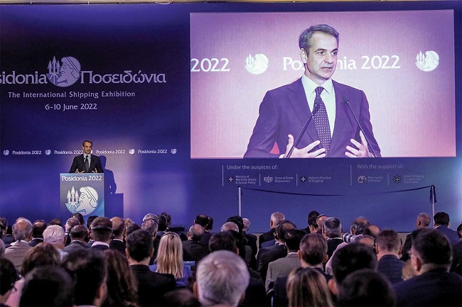Στους αγανακτισμένους και οι…εφοπλιστές