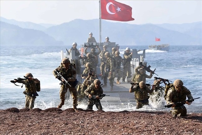 Τουρκικά σενάρια ταυτόχρονης απόβασης στα νησιά