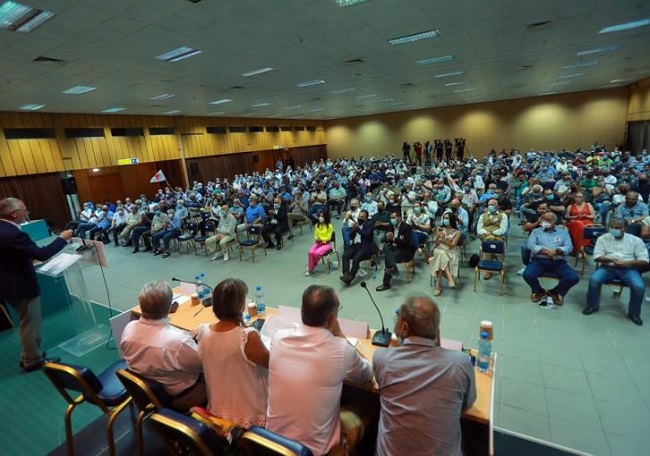 Συντριπτικό «ναι» της ΕΔΕΚ στον