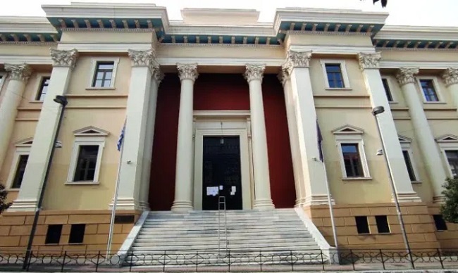 SOS: Απόφαση-σταθμός για ανεμβολίαστους