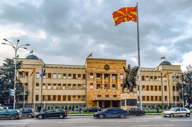 Σκόπια: H Βουλή υπέρ πρότασης