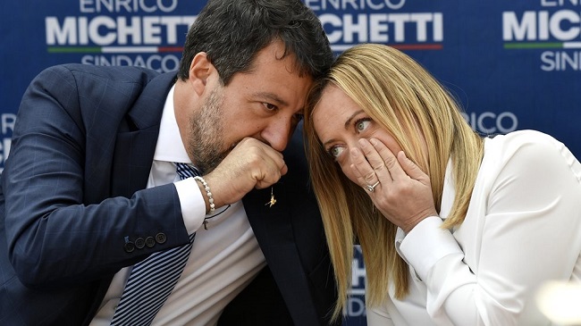 Στα δεξιά της Δεξιάς, η Μελόνι