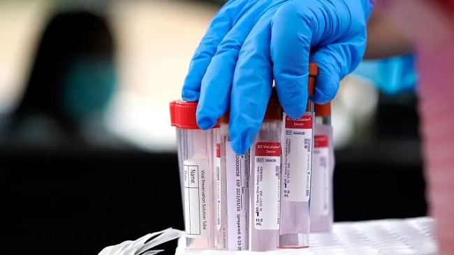 Κορωνοϊος: Πάνω από 100.000