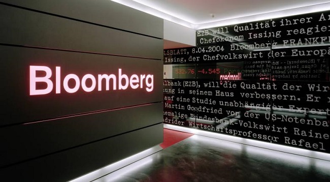 Bloomberg: «Η Ευρώπη πάει από κακό