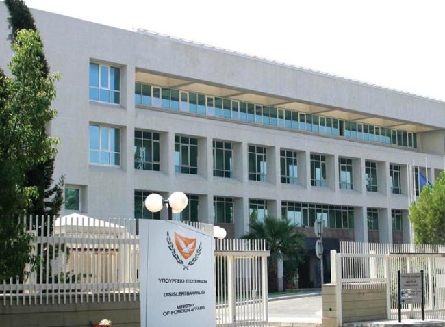 Κίνδυνος αναγνώρισης του ψευδοκράτους