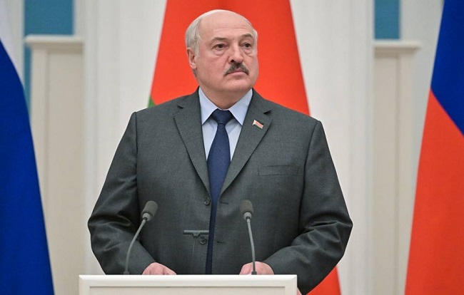 Lukashenko: Οι ΗΠΑ σπρώχνουν