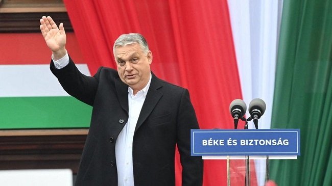 Β.Όρμπαν: Mόνο ο Τραμπ