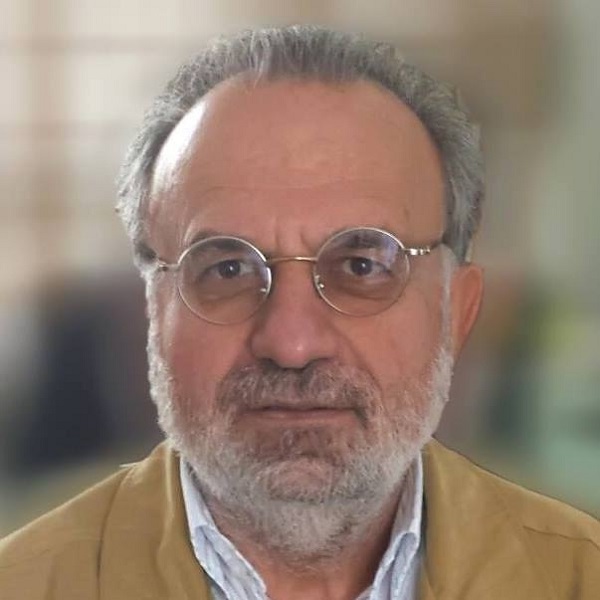 Η Πρώτη συγκέντρωση του