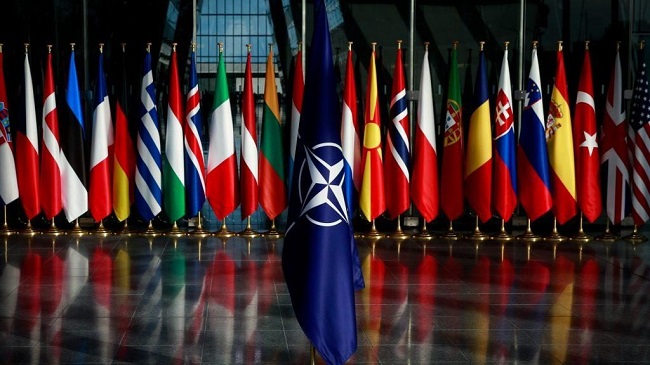 ΝΑΤΟ σε αδιέξοδο-Εκλιπαρεί τους Ρεπουμπλικάνους