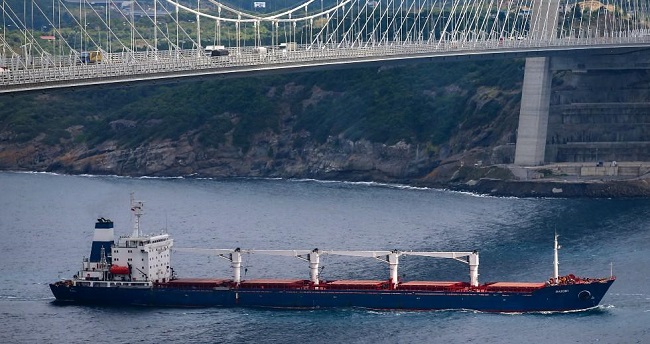 Η Μόσχα αναστέλλει τη συμμετοχή