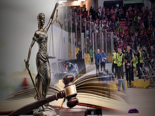 Η ΠΑΕ ΑΕΚ στην Δικαιοσύνη για βανδαλισμούς οπαδών Ολυμπιακού-Φιορεντίνα στην OPAP Arena