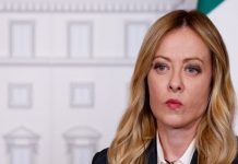 Σκληρή απάντηση Meloni στον Trump: Η Ιταλία είναι κυρίαρχο κράτος – Κοίταξε τη δική σου δημοτικότητα που είναι στα τάρταρα