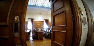 Επιτροπή Θεσμών: Πλησιάζει η ώρα για Δημητριάδη και Ντίλιαν – Ο πανικός της πλειοψηφίας θα οδηγήσει σε νέο θεσμικό ατόπημα;