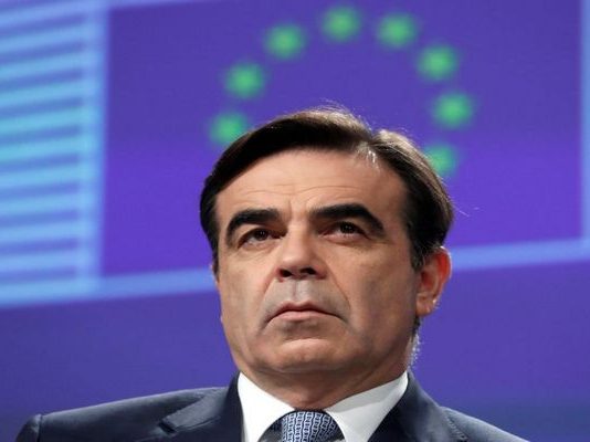 Αποκάλυψη βόμβα: ”Χασάπης΄΄ ο Μαργ. Σχοινάς , νέος Υπ.Αγροτικής Ανάπτυξης , κόβει από τους αγρότες εκατομμύρια κονδυλίων !