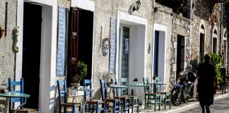 Μαξίμου: Γιατί το «χωριό» γυρίζει την πλάτη στη Νέα Δημοκρατία